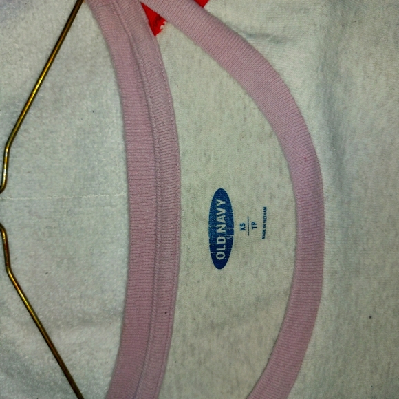 Casual top - Picture 2 of 2